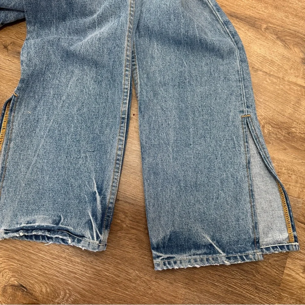 GRLFRND Hailey Low Rise Slim Boot Light Vintage Wash Split Hem Flare Jeans Sz 28